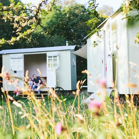 Snowdonia Shepherds' Huts Конуи Екстериор снимка